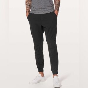 Lululemon Men’s Intent Jogger Pants | Black | Large